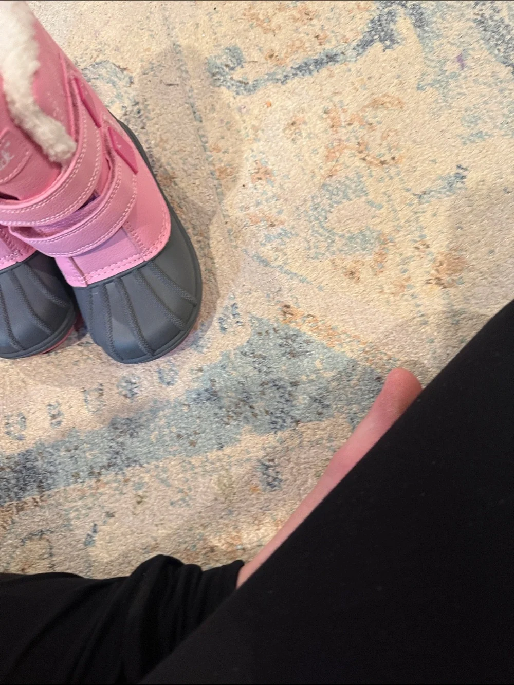 Cat & Jack Pink and Black Girls' Faux-Fur Snow Boots